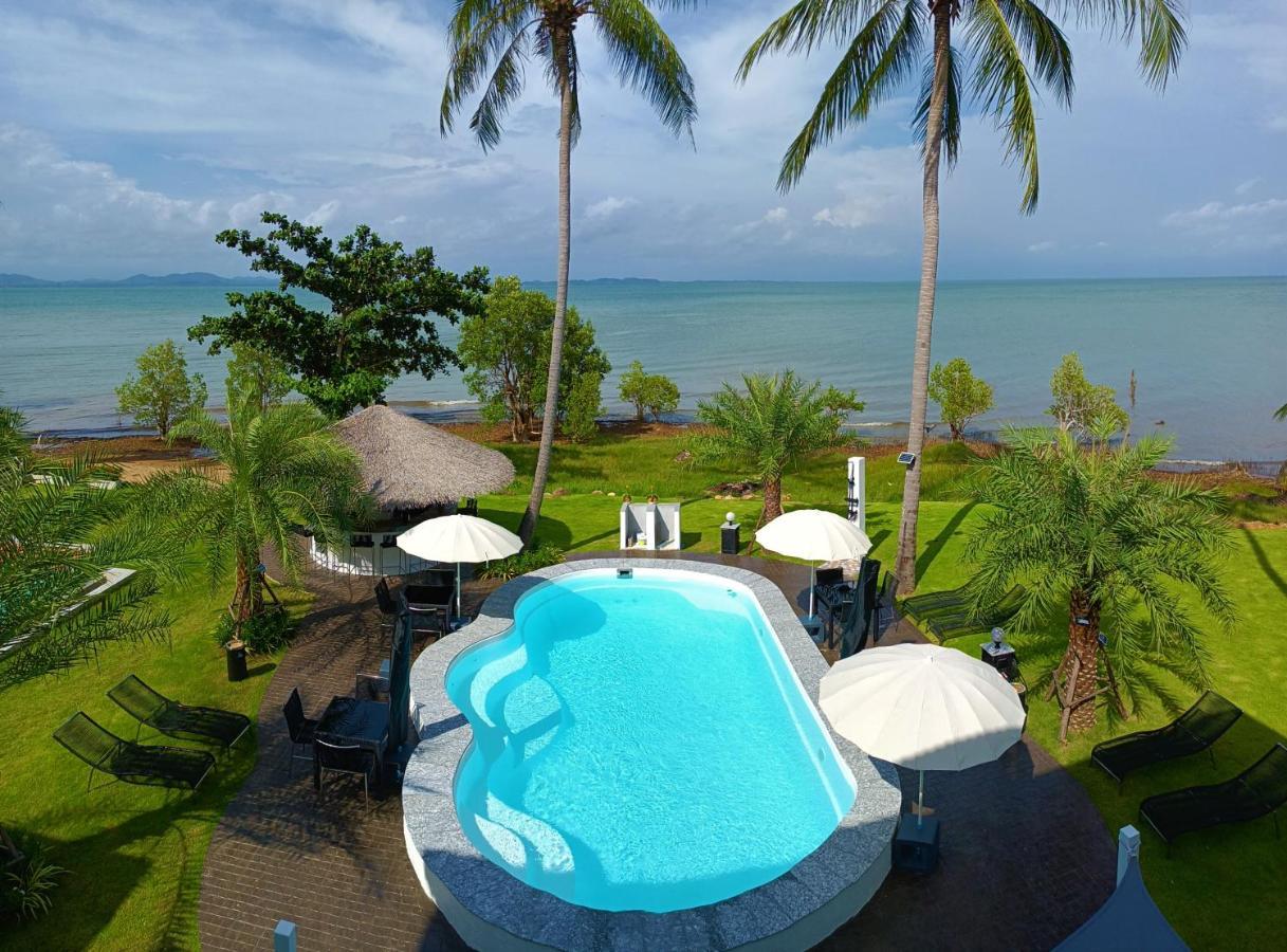 Beachfront Pool Villa And Apartment 象岛 外观 照片