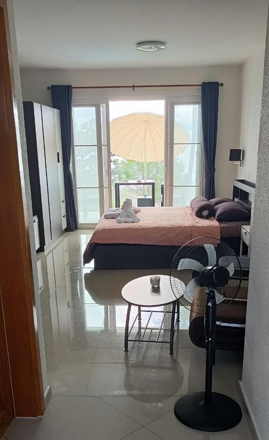Beachfront Pool Villa And Apartment 象岛 外观 照片
